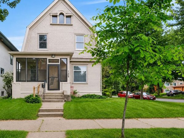 129 W 33rd Street, Minneapolis, MN 55408