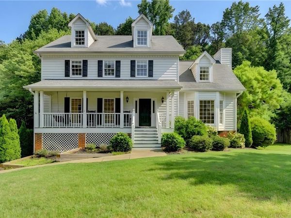 1447 Watsons Place, Lawrenceville, GA 30043