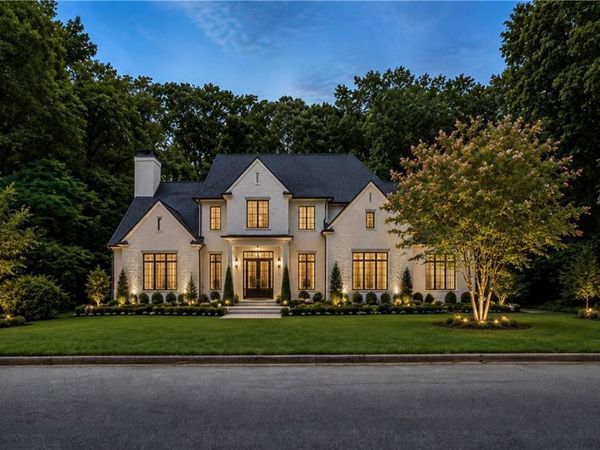3660 Haddon Hall Road NW, Atlanta, GA 30327