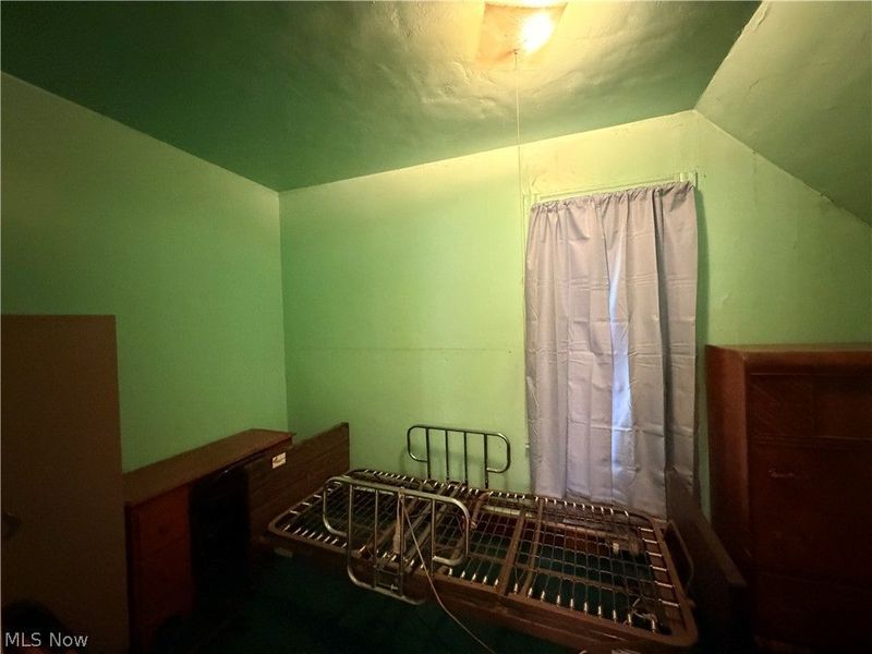 4218 Robert Avenue, Cleveland, OH 44109 Photo 12