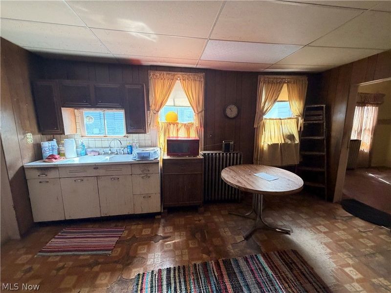 4218 Robert Avenue, Cleveland, OH 44109 Photo 2