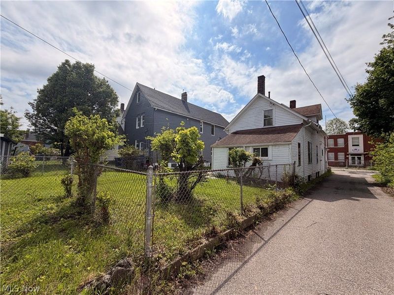 4218 Robert Avenue, Cleveland, OH 44109 Photo 43