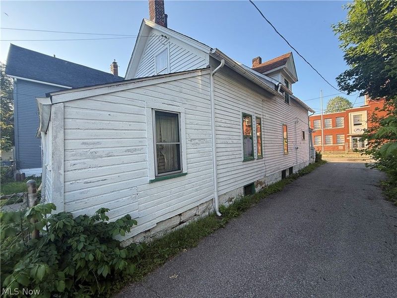 4218 Robert Avenue, Cleveland, OH 44109 Photo 44