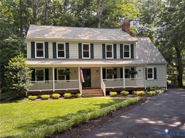 5710 Oak Knoll Road , Midlothian, VA 23112