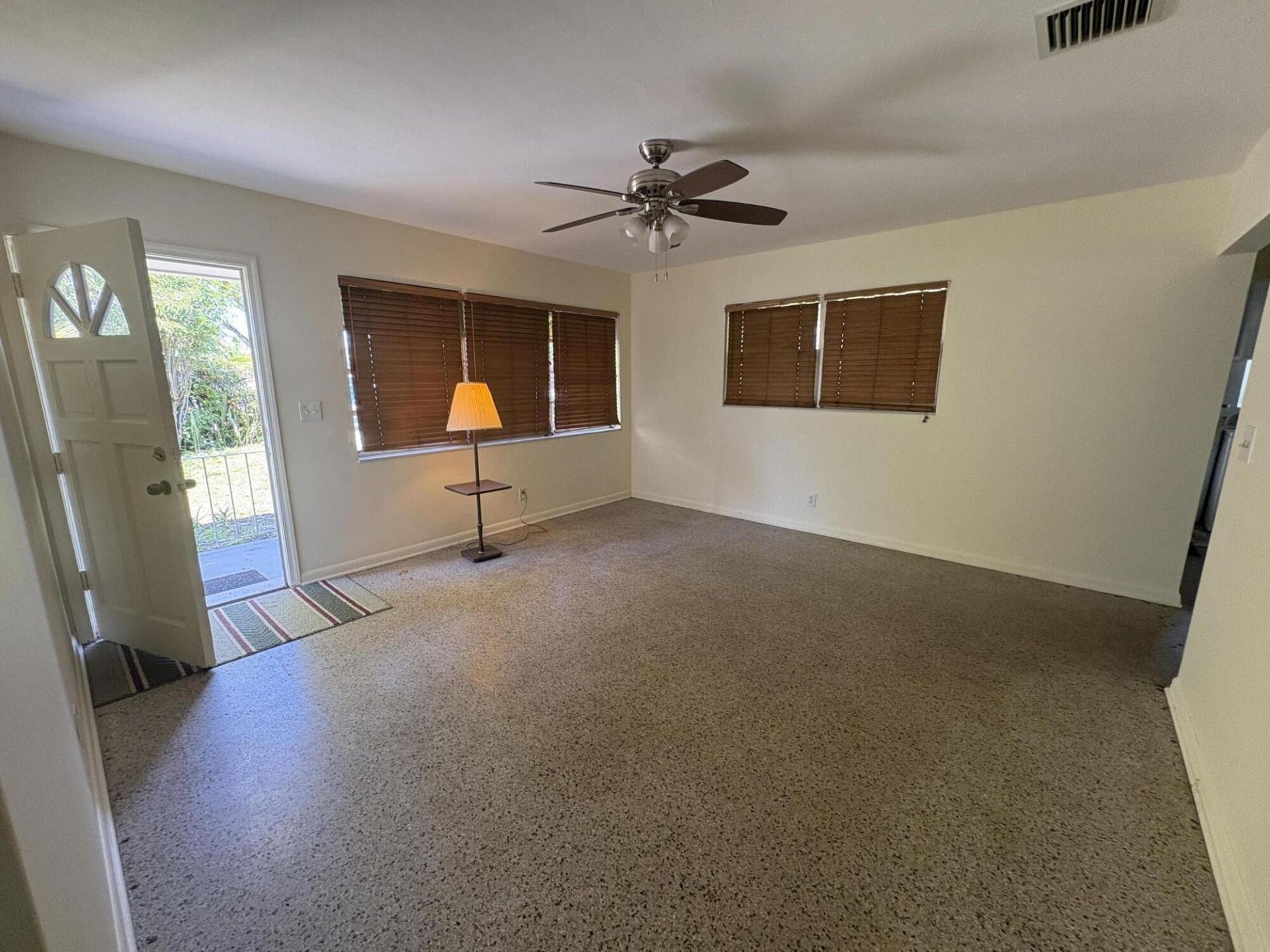 422 S Arnold Avenue, Lantana, FL 33462 Photo