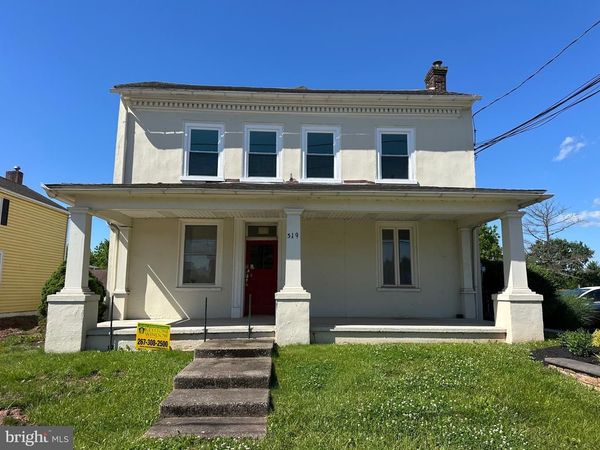 319 W RIDGE PIKE , Unit 100, ROYERSFORD, PA 19468