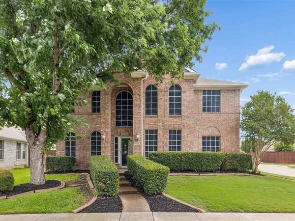 5625 Westwood Lane, The Colony, TX 75056