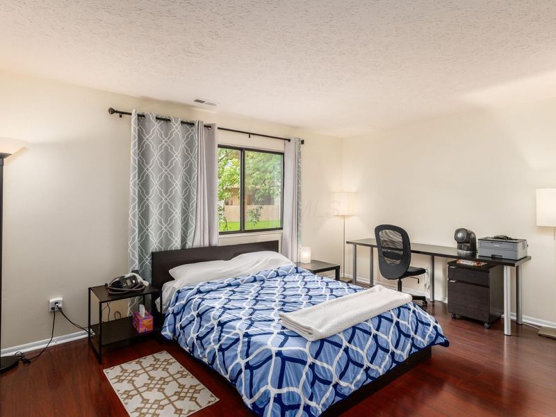 2188 Hedgerow Road, Unit 2188B, Columbus, OH 43220 Photo 18