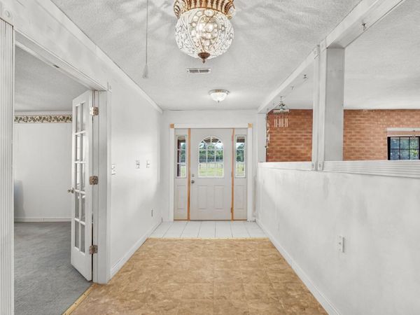 46 Veterans Lane, Freeport, FL 32439