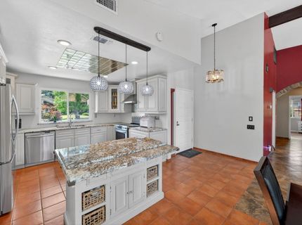 1333 Foxboro Way, Sacramento, CA 95833 Photo