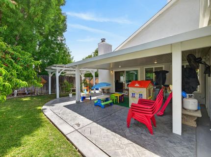 1333 Foxboro Way, Sacramento, CA 95833 Photo