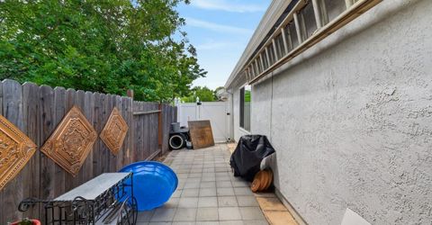 1333 Foxboro Way, Sacramento, CA 95833 Photo