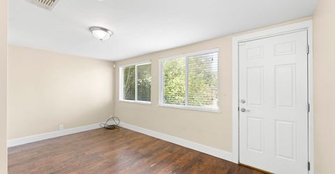 4015 San Carlos Way, Sacramento, CA 95820 Photo