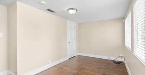 4015 San Carlos Way, Sacramento, CA 95820 Photo