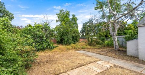 4015 San Carlos Way, Sacramento, CA 95820 Photo
