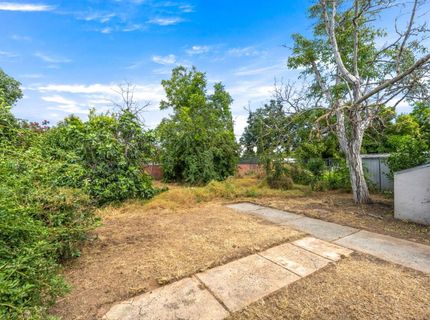 4015 San Carlos Way, Sacramento, CA 95820 Photo