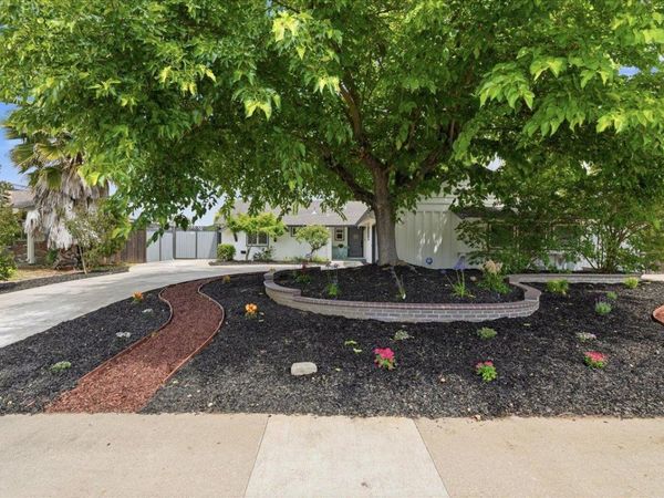 3636 Bausell St, Sacramento, CA 95821