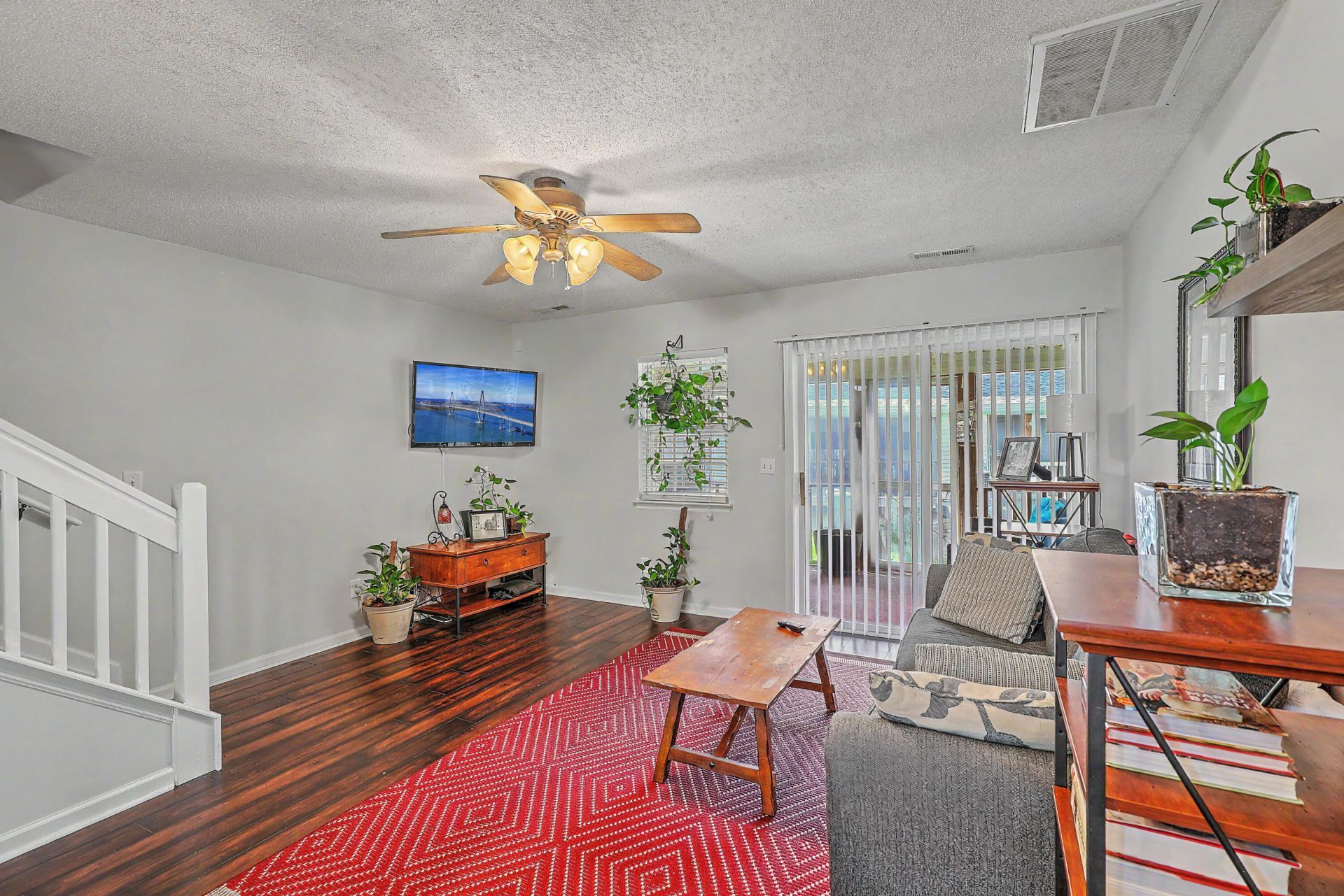 484 Doane Way Photo 16