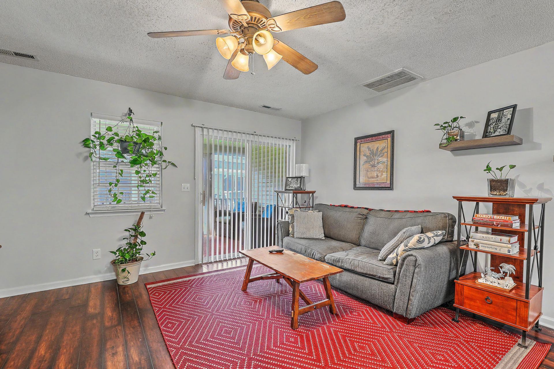 484 Doane Way Photo 17