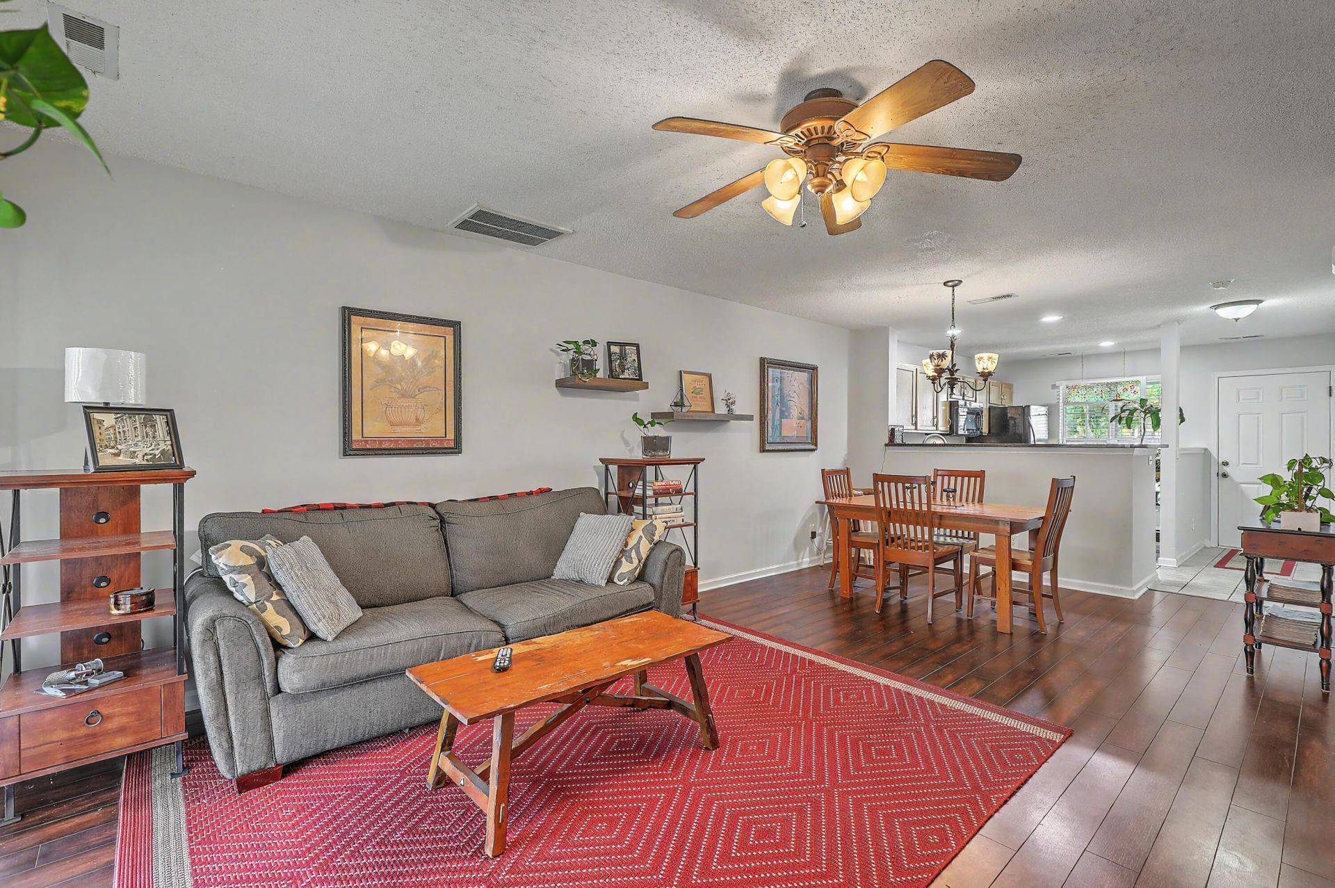 484 Doane Way Photo 18