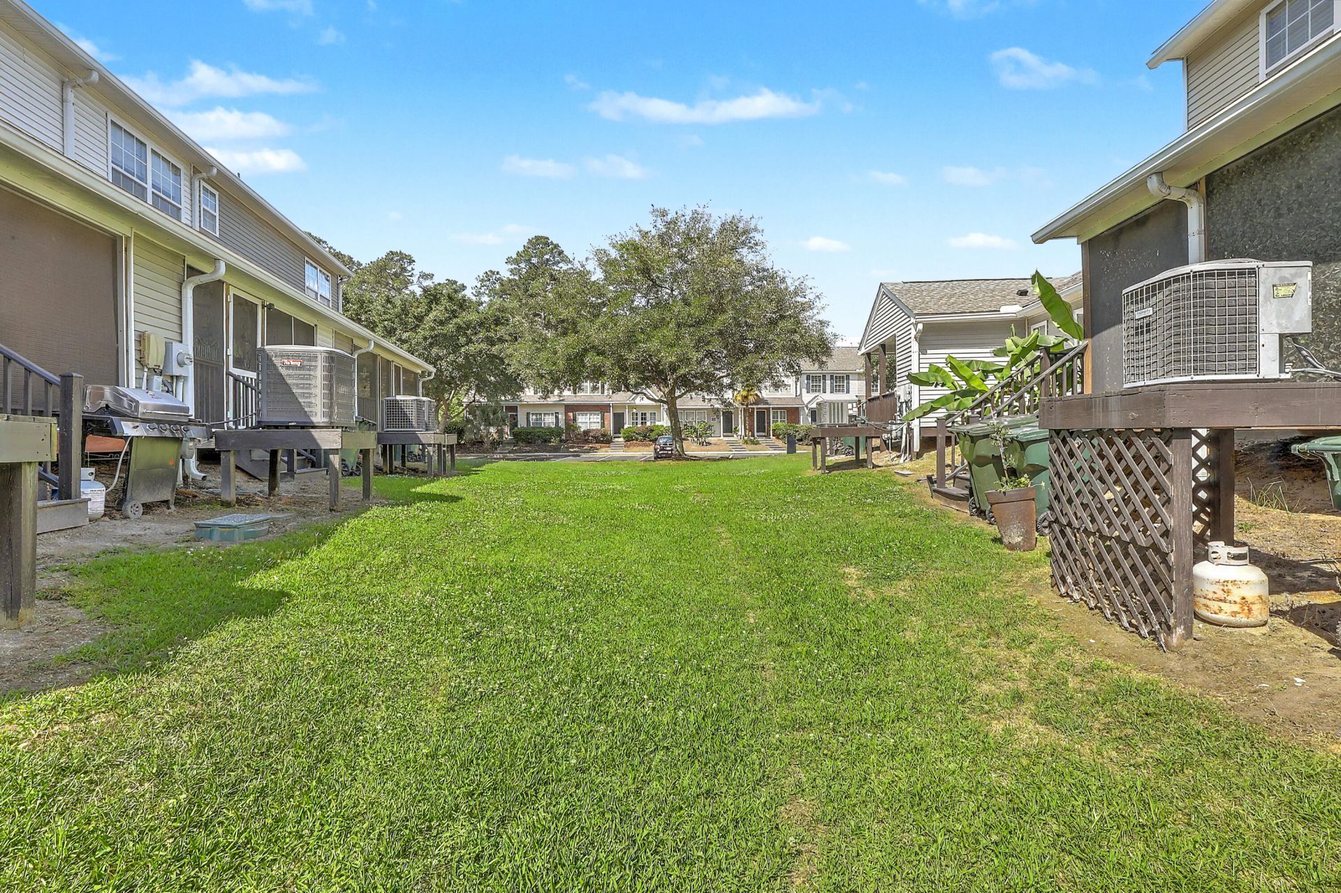 484 Doane Way Photo 32