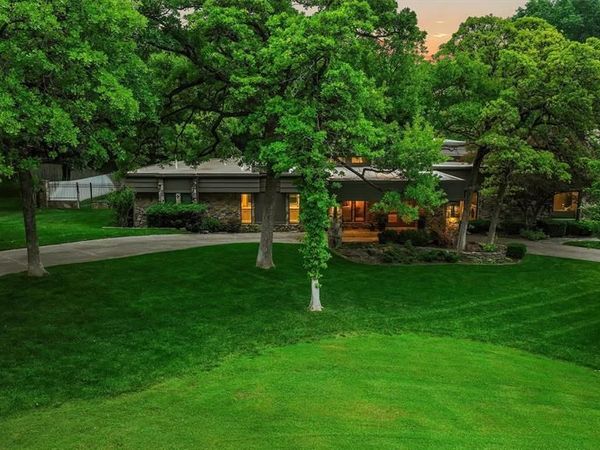 3409 Carriage Way, Edmond, OK 73013