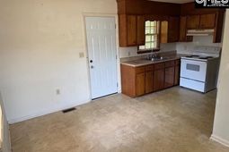 2128 Glenn Road  photo 4