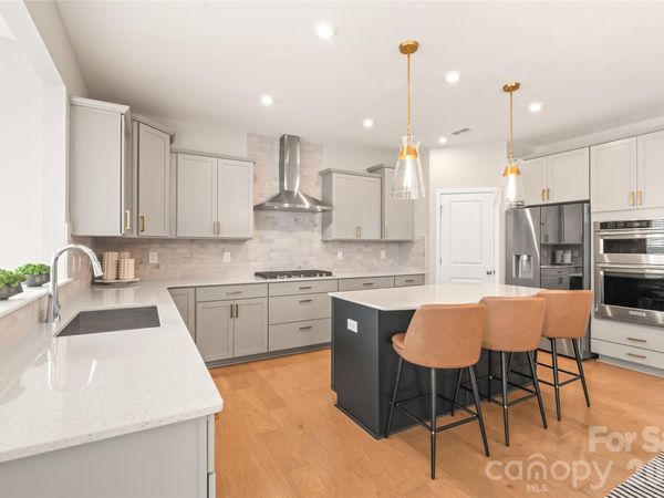 12205 Hollinhope Drive , Charlotte, NC 28278
