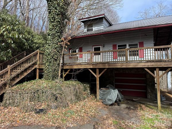2085 Laurel Ridge N, Maggie Valley, NC 28751