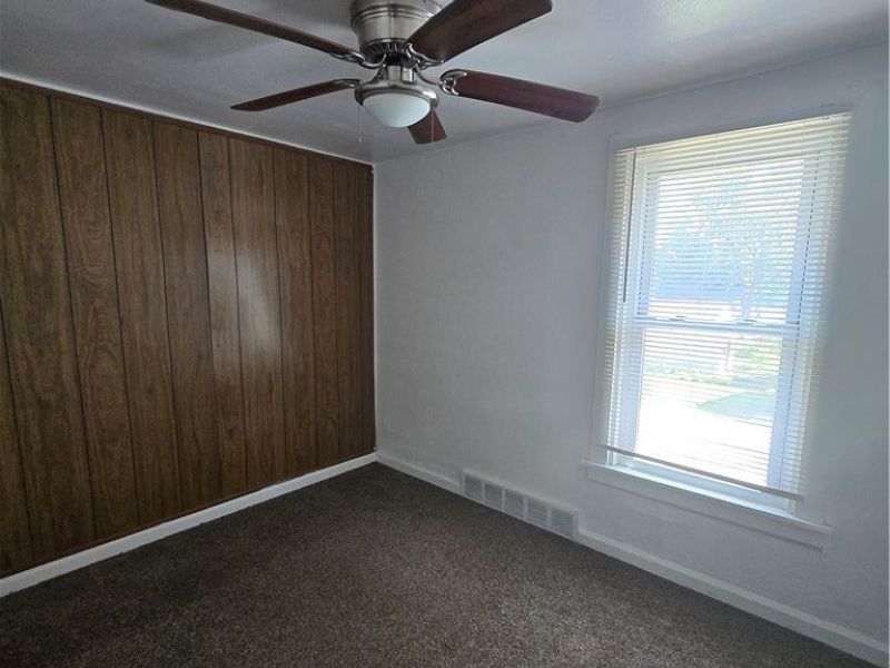 3312 Colburn Avenue, Cleveland, OH 44109 Photo 4