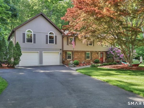 122 Ridgeview, Guilford, CT 06437