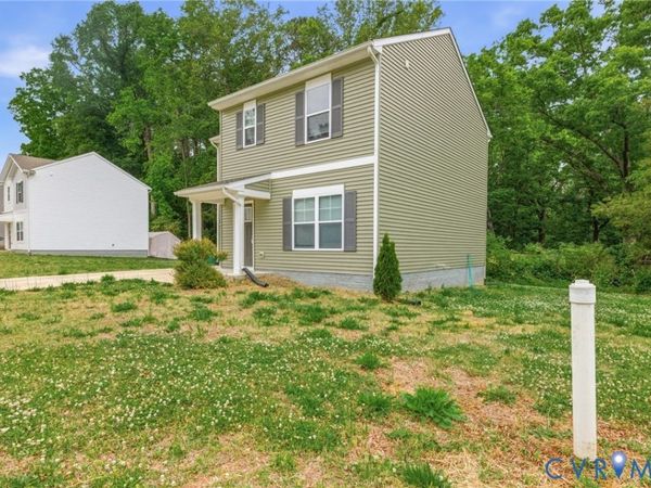 3605 Roselawn Terrace , Hopewell, VA 23860