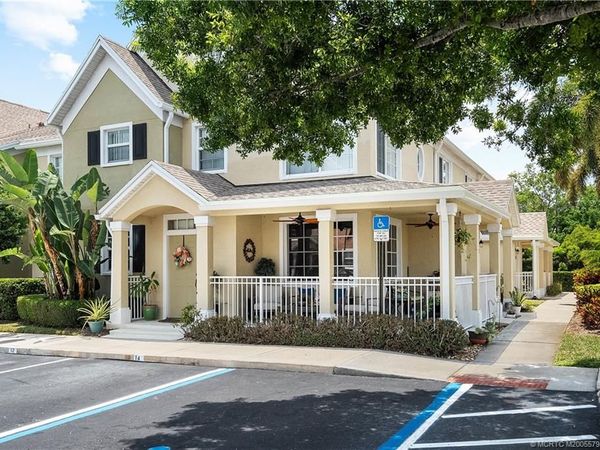1575 SE Pomeroy Street, Unit 8-5, Stuart, FL 34997
