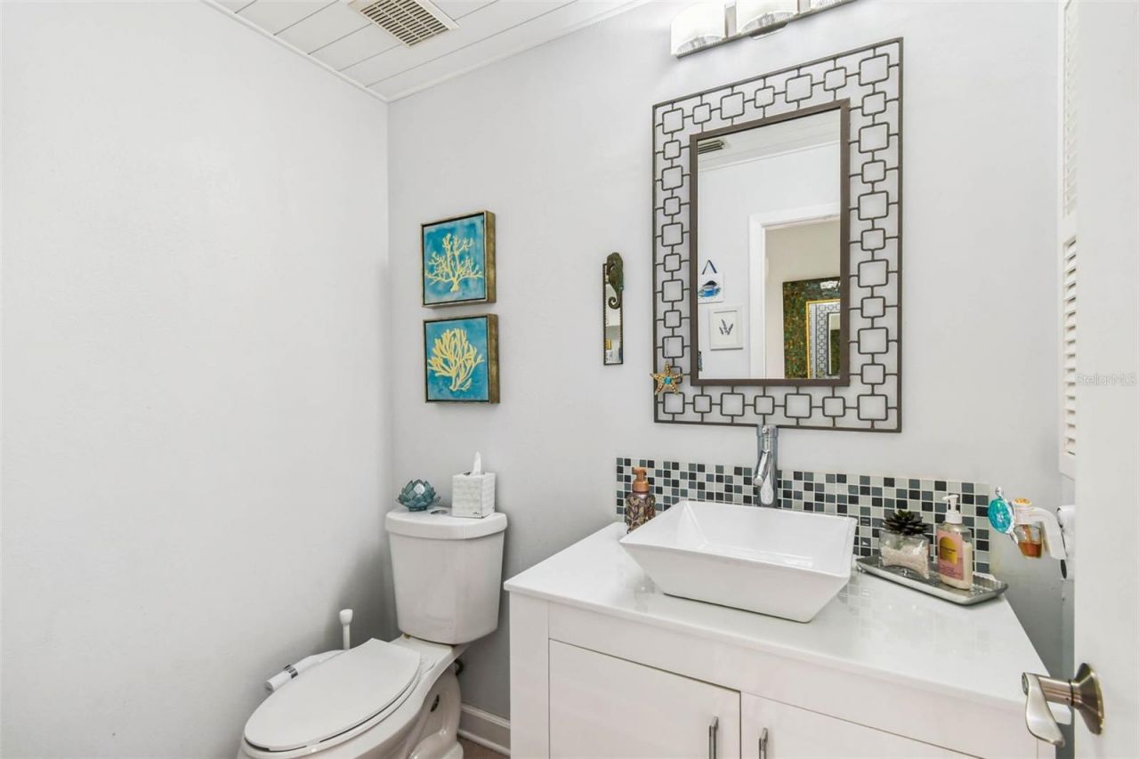 5004 Paloma Drive, Tampa, FL 33624 Photo