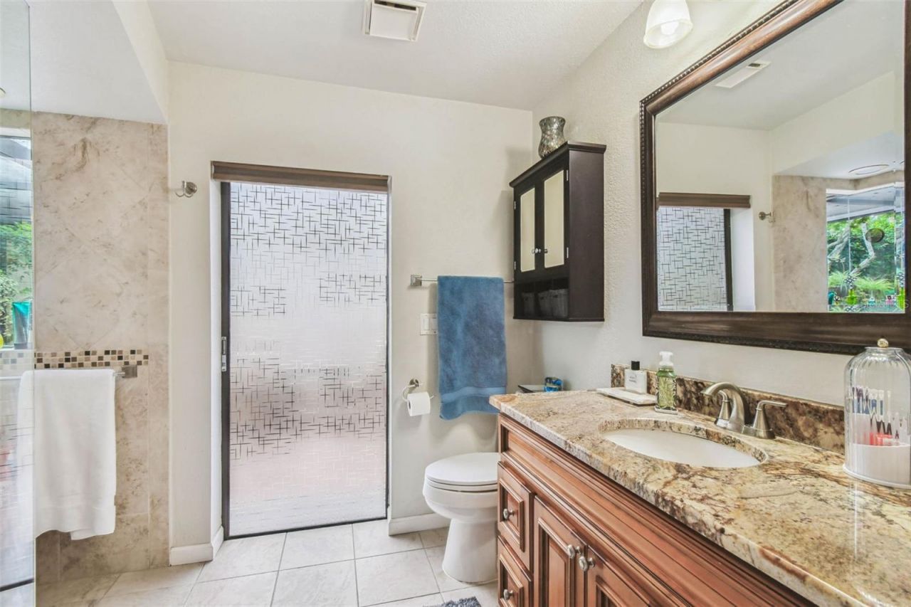 5004 Paloma Drive, Tampa, FL 33624 Photo