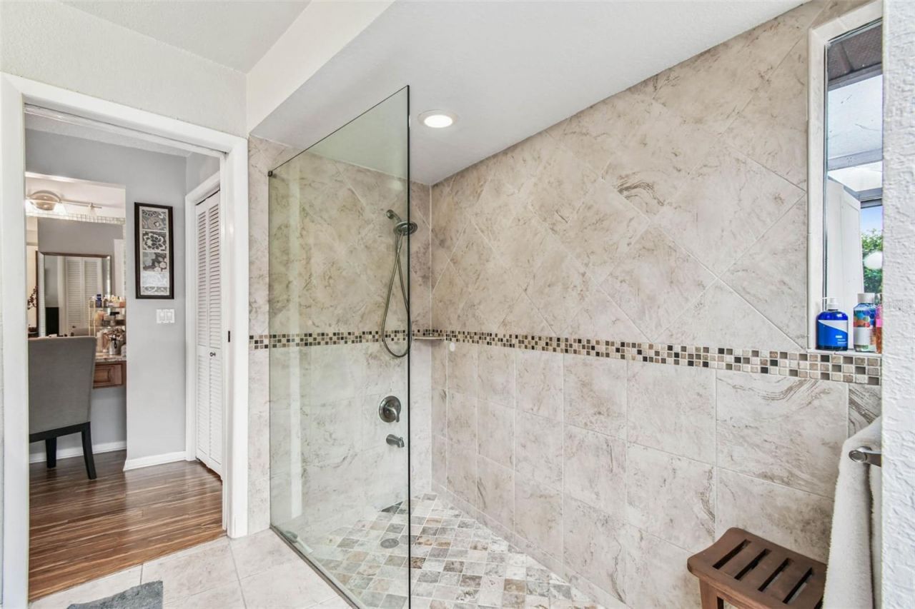 5004 Paloma Drive, Tampa, FL 33624 Photo