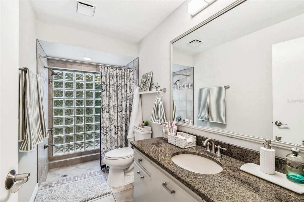 5004 Paloma Drive, Tampa, FL 33624 Photo