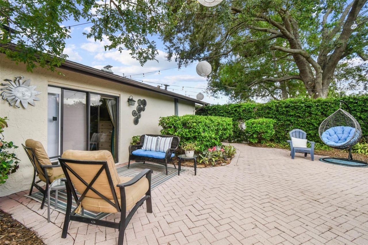 5004 Paloma Drive, Tampa, FL 33624 Photo