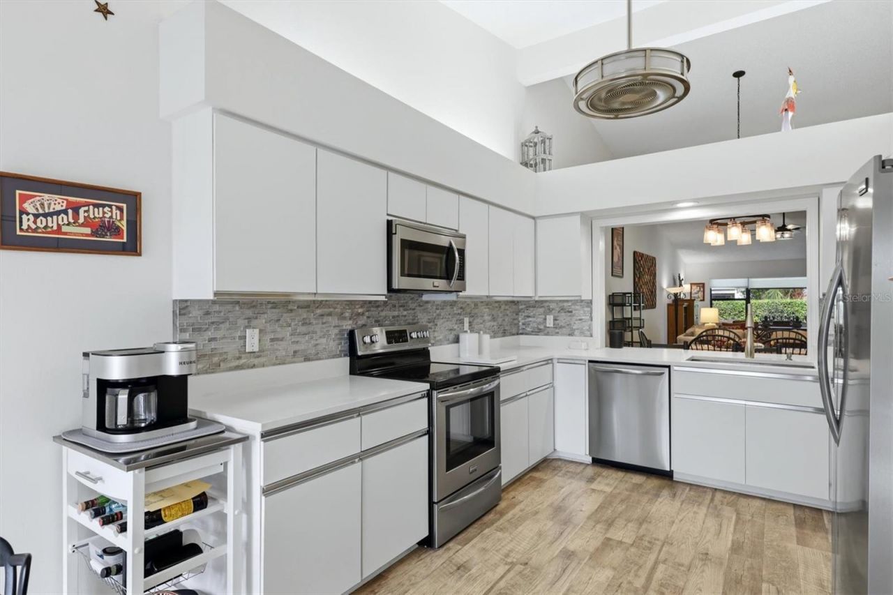 2644 Moss Oak Drive, Unit 47, Sarasota, FL 34231 Photo
