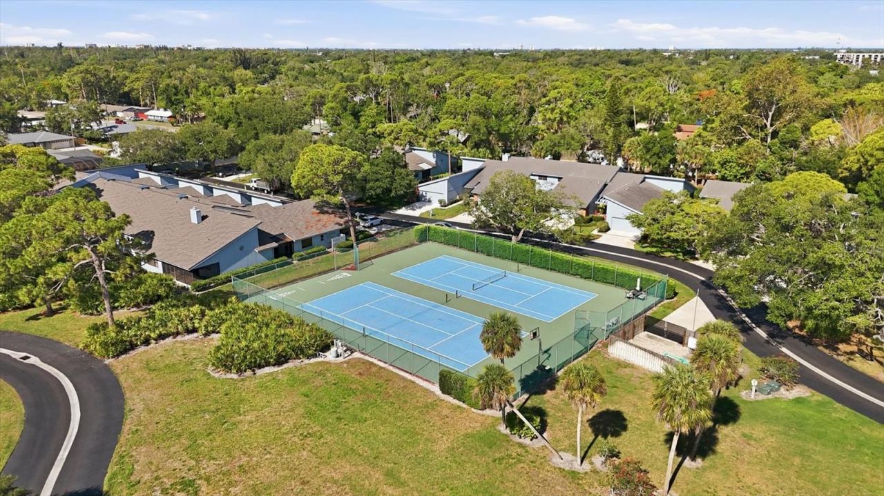 2644 Moss Oak Drive, Unit 47, Sarasota, FL 34231 Photo