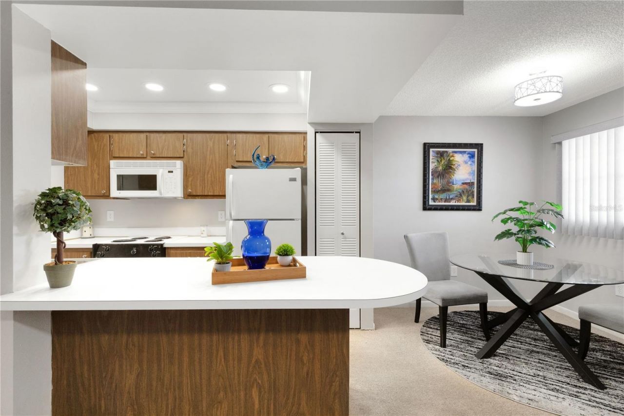 105 47th Avenue Drive W, Unit 376, Bradenton, FL 34207 Photo