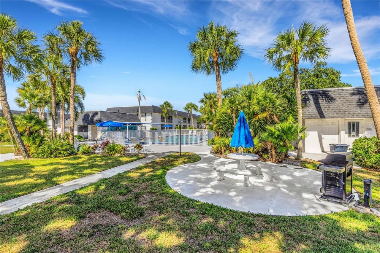 105 47th Avenue Drive W, Unit 376, Bradenton, FL 34207 Photo