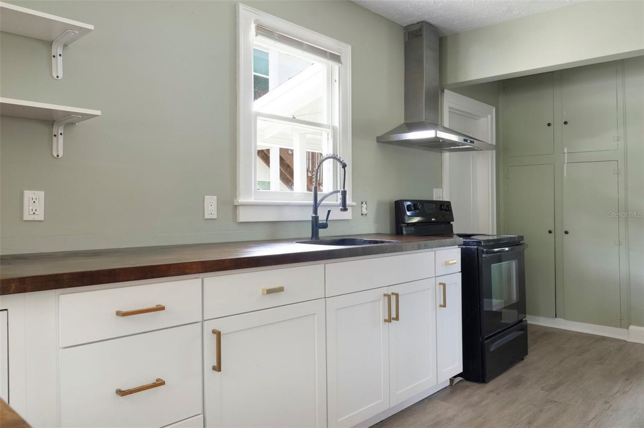 2521 4th Street S, Saint Petersburg, FL 33705 Photo