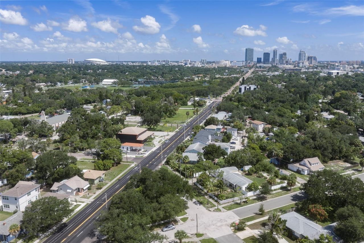 2521 4th Street S, Saint Petersburg, FL 33705 Photo