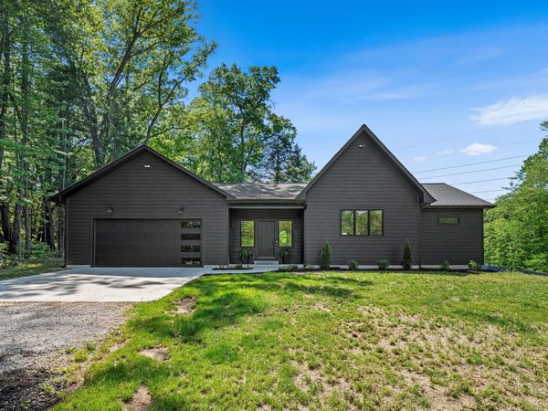 3054 Old Allegan Road, Fennville, MI 49408