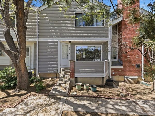 138 S Nome Street , Aurora, CO 80012