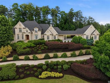 4998 Gunnison Trace, Suwanee, GA 30024