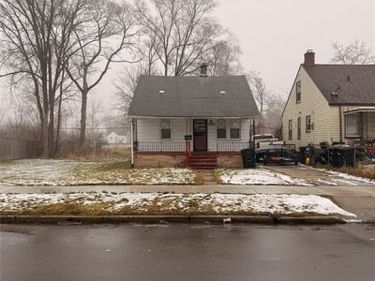 13590 Minock Street , Detroit, MI 48223