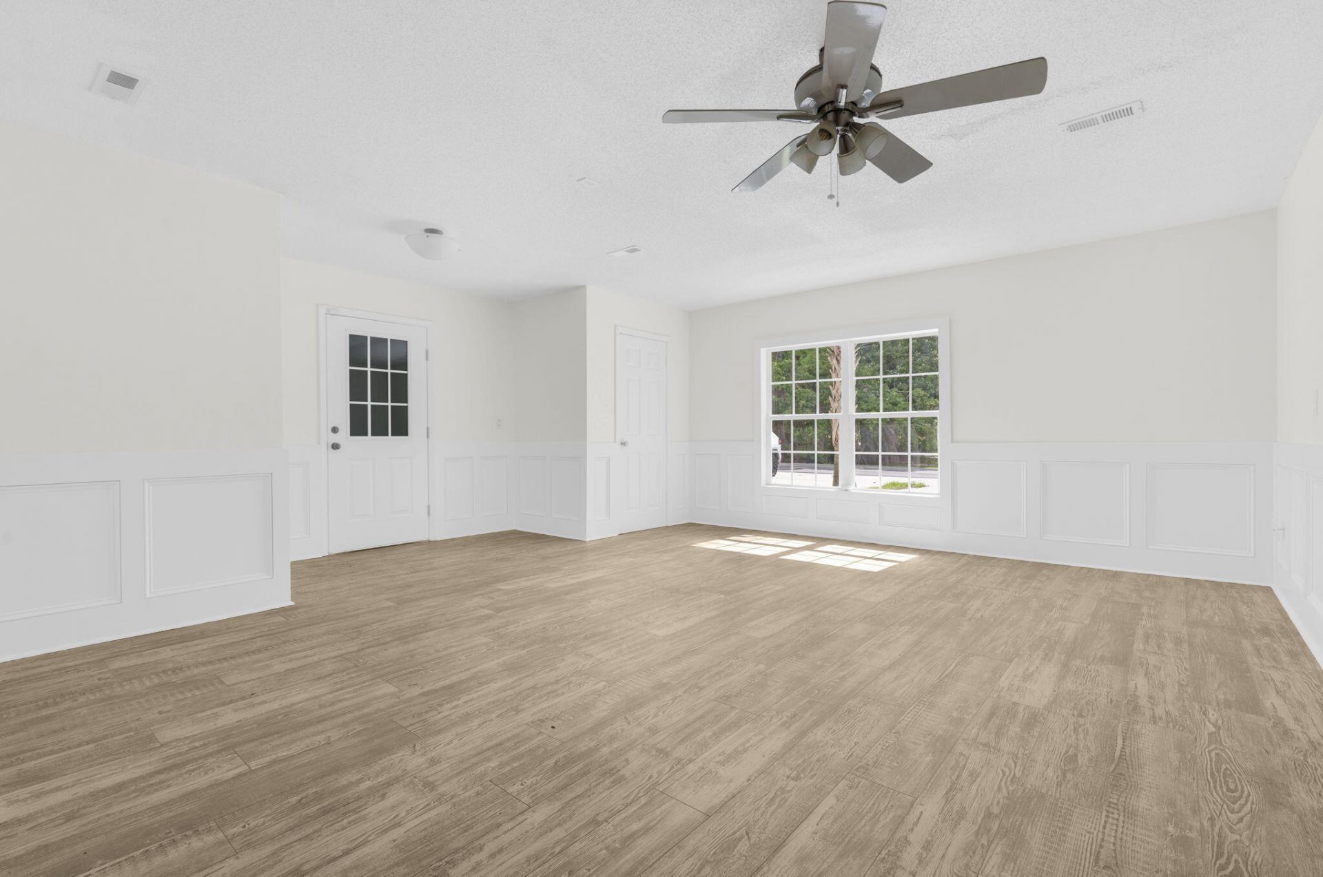 207 Amy Drive Photo 13