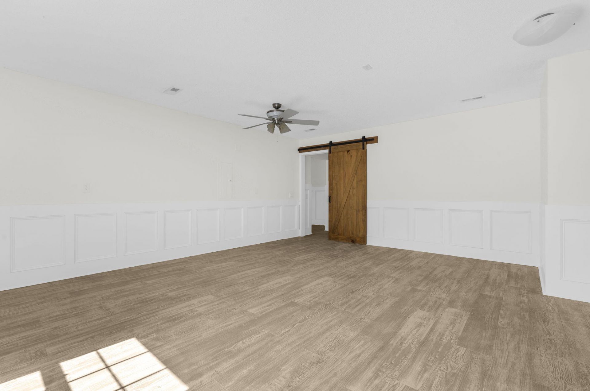207 Amy Drive Photo 15